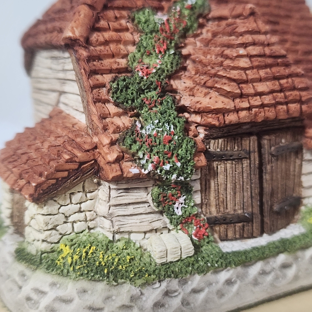 1989 David Winter Cottages "Harvest Barn" Figurine Handemade New In Box VTG